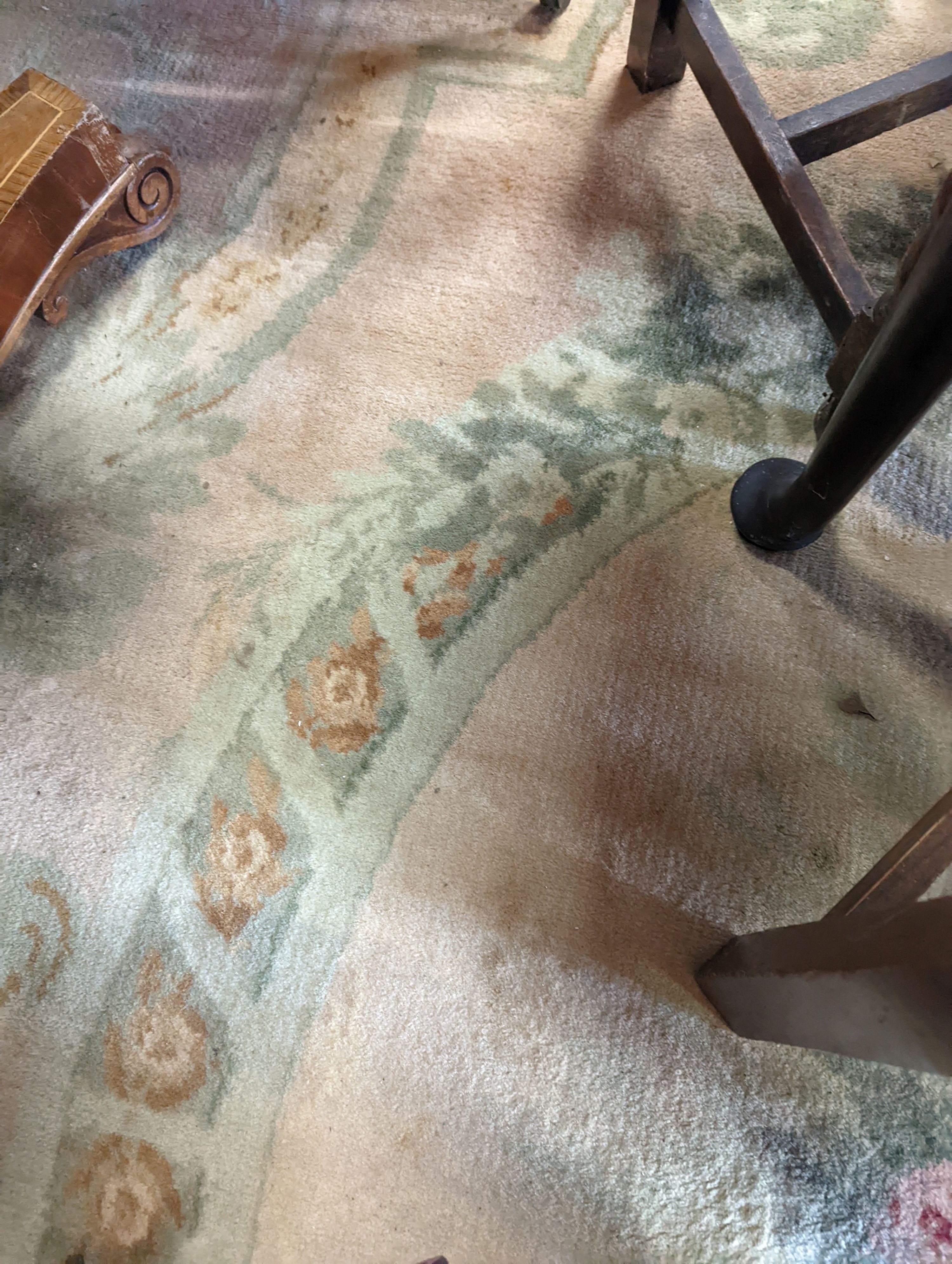 A 20th century Templeton of Glasgow Aubusson style carpet, 460 x 360cm